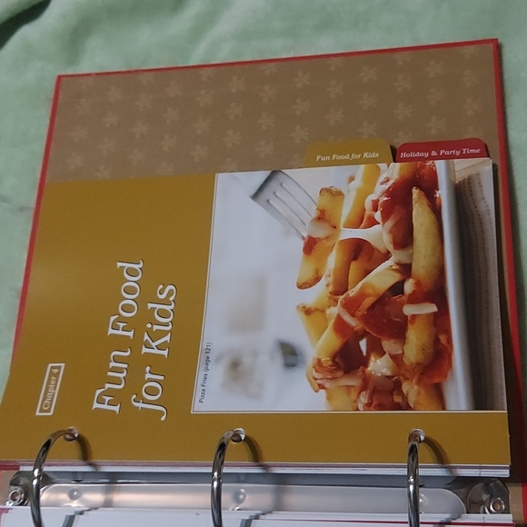 Campbell's Soup cookbooks, 2008 and 1970, both excellent condition. - Picture 16 of 16